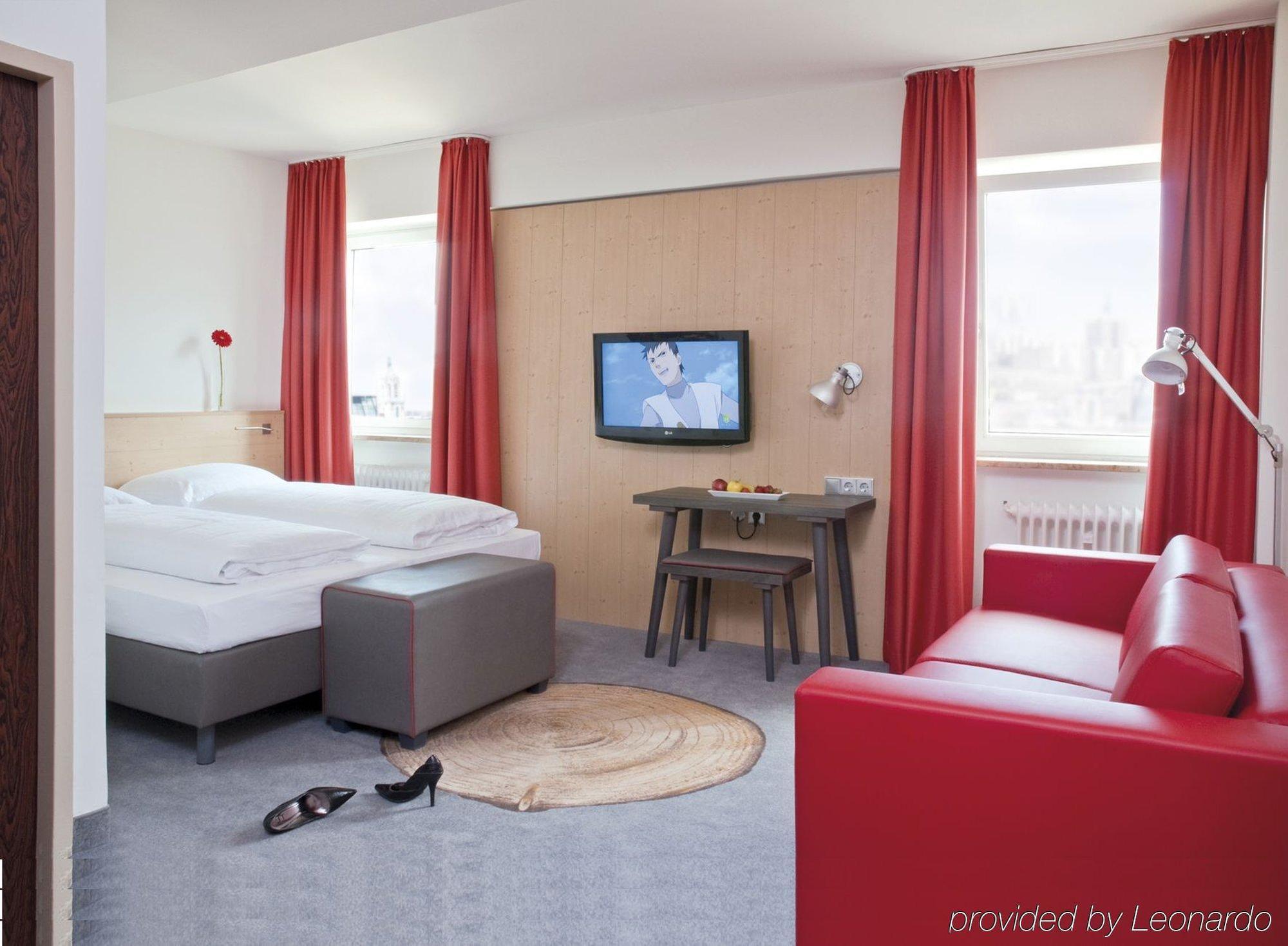 Sure By Western Hauptbahnhof 3*